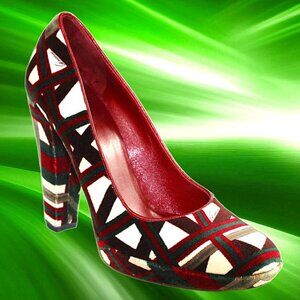 Gucci Velvet Geometric Cream Maroon Green Signed Platform Pumps, Size 6